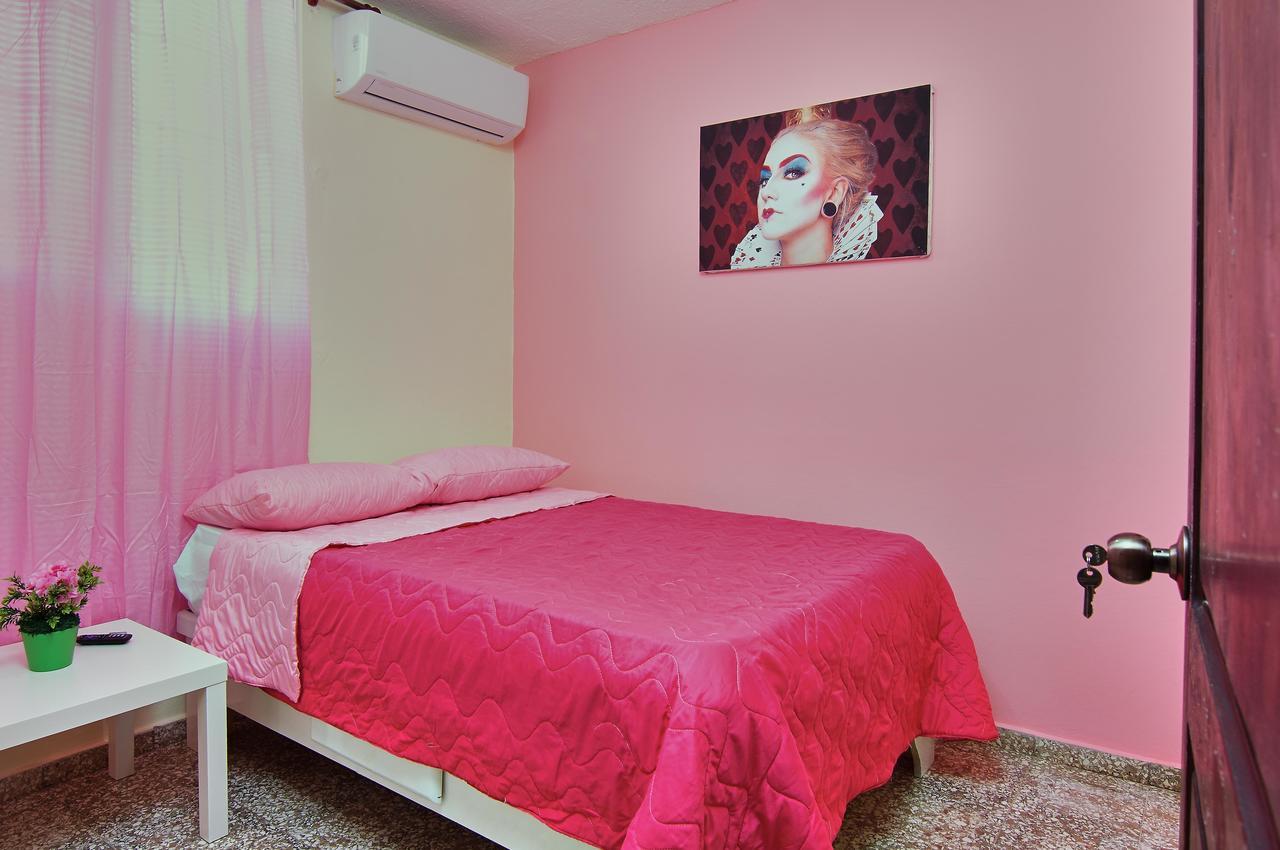 Queen Of Hearts Apartahotel Santo Domingo Exterior photo